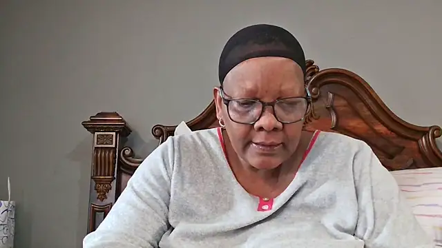 SEXYBOOBSNASS online show from October 3, 4:31 am