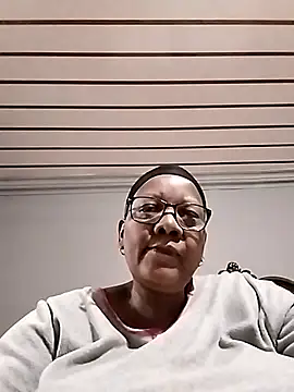 SEXYBOOBSNASS online show from October 3, 8:28 pm