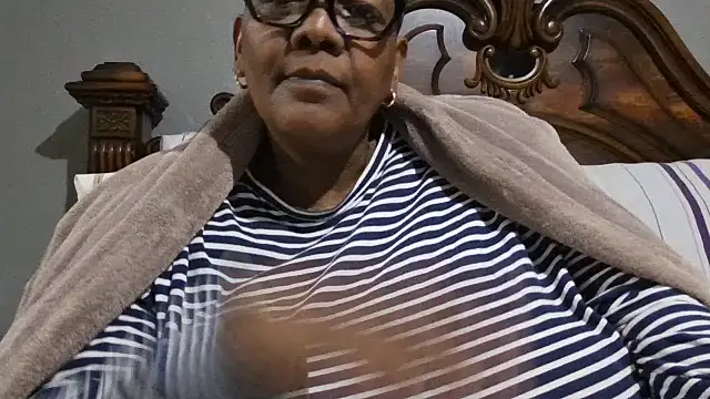 SEXYBOOBSNASS online show from October 30, 7:03 pm