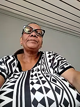 SEXYBOOBSNASS online show from December 5, 5:27 am