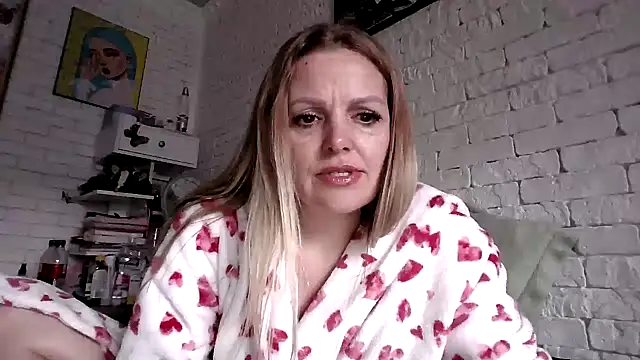 Angel girllovemy online show from February 11, 7:57 am