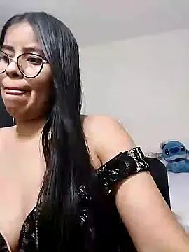 charlotte moineau online show from December 27, 2:04 am