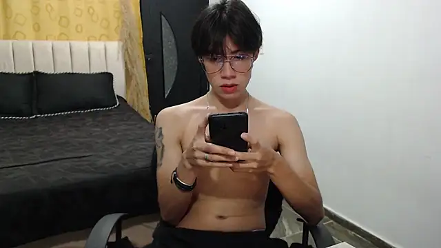 Elio-cam online show from January 28, 7:32 am