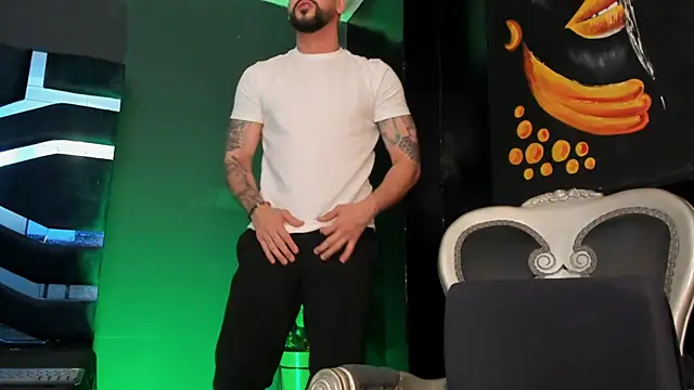 Petesevans online show from February 11, 11:21 pm