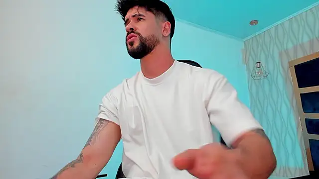 Petesevans online show from February 13, 11:23 pm