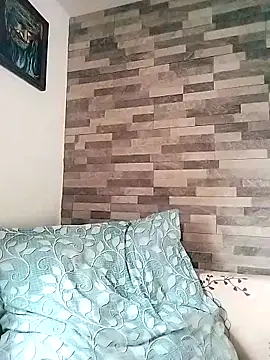 ADRIAN ADI40 online show from February 3, 12:32 pm