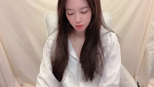 Tw Zoella online show from January 9, 3:26 pm