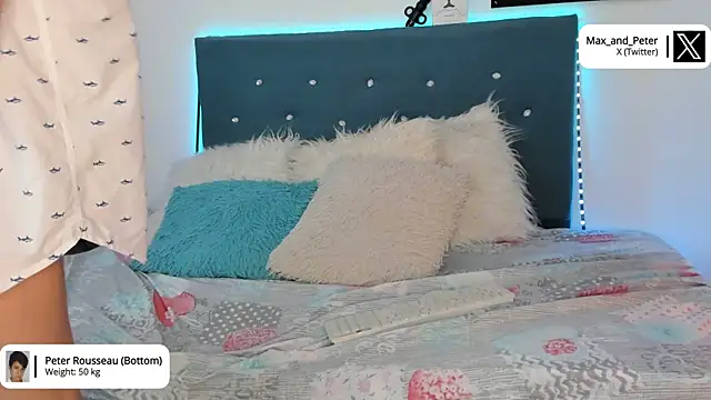 Snapshot of Max_and_Peter chatting on January 20, 7:04 pm Max and Peter online show from January 20, 7:04 pm