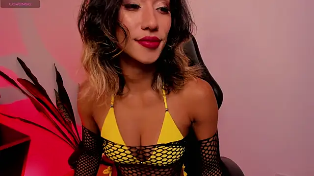 Snapshot of sussyprice chatting on January 17, 4:47 pm sussyprice online show from January 17, 4:47 pm