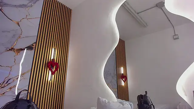 indi catalina online show from March 14, 1:16 pm