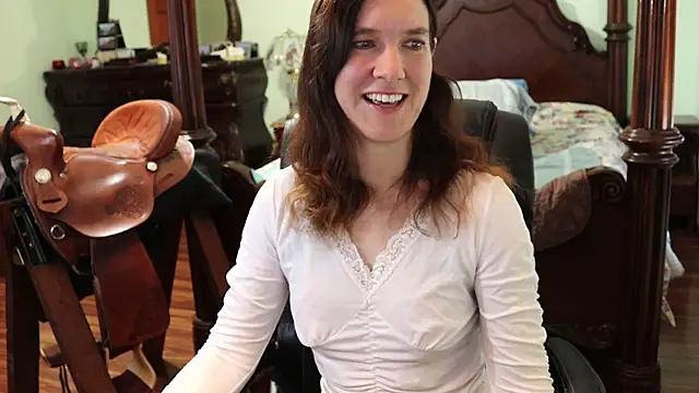 Snapshot of thornburyrose chatting on March 16, 6:55 pm thornburyrose online show from March 16, 6:55 pm