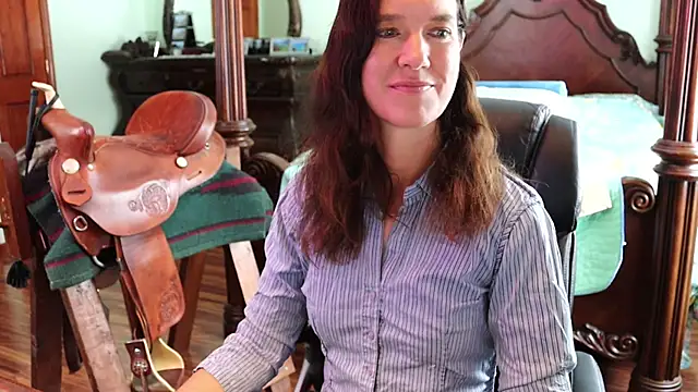 thornburyrose online show from December 1, 7:41 pm