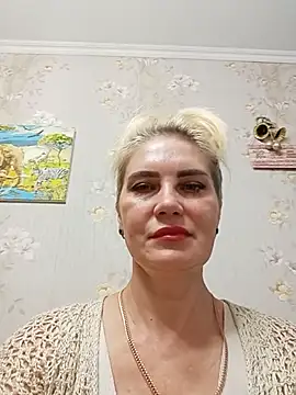 JennyOMay online show from July 22, 5:10 am