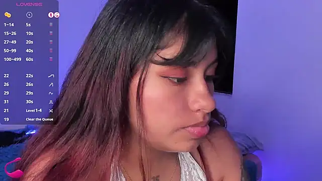 Snapshot of ChantalPetit chatting on January 23, 1:08 am ChantalPetit online show from January 23, 1:08 am