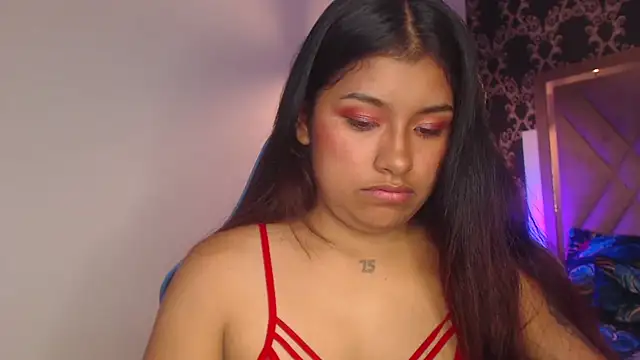 Snapshot of ChantalPetit chatting on November 8, 3:12 pm ChantalPetit online show from November 8, 3:12 pm