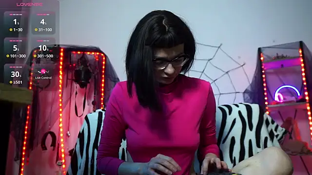 CyberXGoddess online show from November 10, 11:31 am