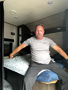 Snapshot of Bronco9602 chatting on September 10, 1:44 pm Bronco9602 online show from September 10, 1:44 pm