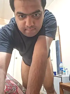 kaustubh45 online show from February 9, 8:33 am