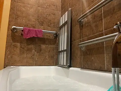 Maculine Stayr online show from March 17, 6:11 pm