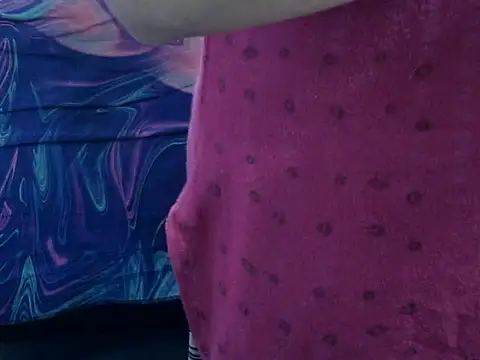 Your wild Dia online show from April 17, 6:44 pm