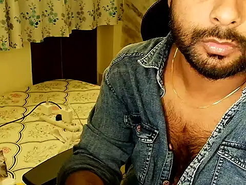 SHENOY3 online show from September 18, 6:10 pm