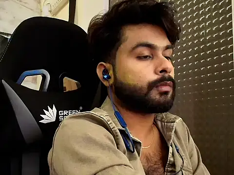 SHENOY3 online show from March 4, 8:26 pm