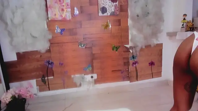 kelly thomson online show from February 16, 4:10 pm