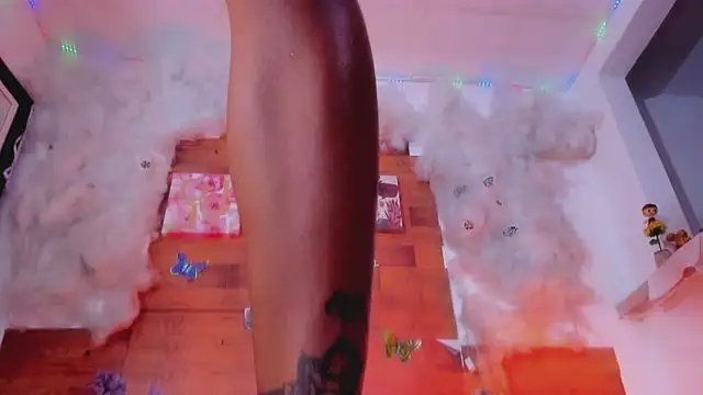 kelly thomson online show from February 26, 9:05 pm