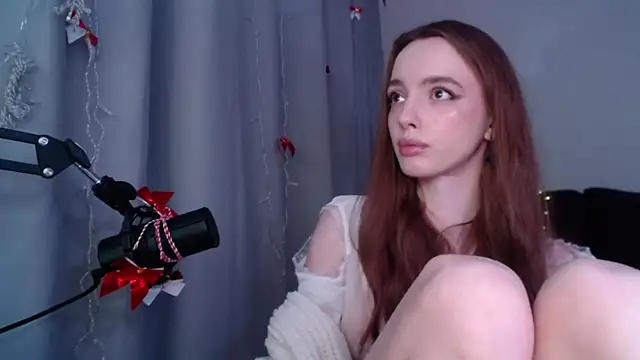 Snapshot of Weeissy chatting on January 18, 1:52 am Weeissy online show from January 18, 1:52 am