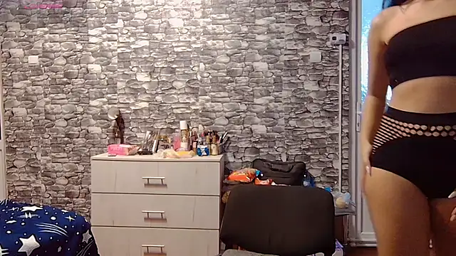 Snapshot of _Mari____ chatting on October 1, 7:36 am Mari online show from October 1, 7:36 am