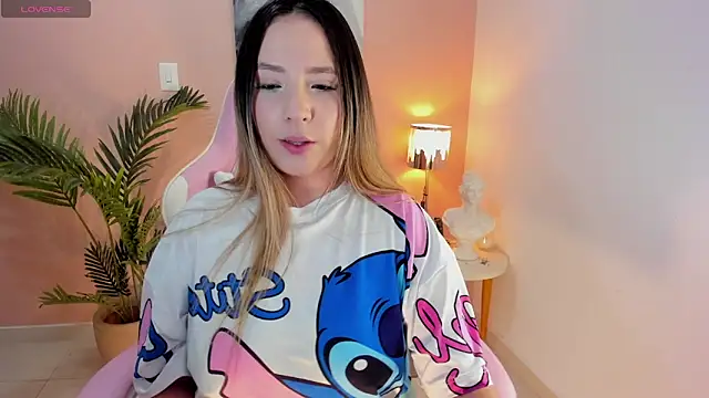 HannaMiller 1 online show from January 10, 7:32 am