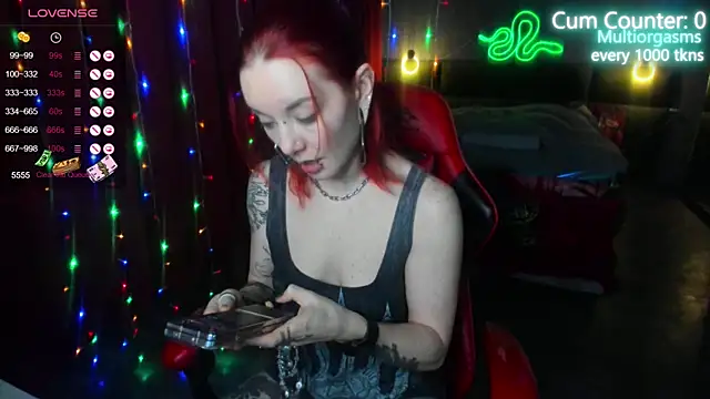 MaxPhoenixx online show from February 20, 9:42 pm