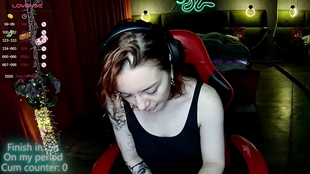 MaxPhoenixx online show from October 5, 7:12 pm