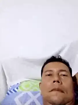 Lachuchaenlacara1988 online show from February 24, 12:52 am