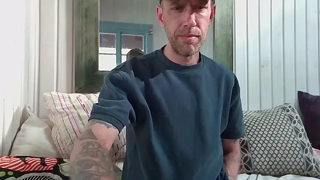 Snapshot of Stock-Holmes chatting on June 23, 3:43 pm Stock-Holmes online show from June 23, 3:43 pm