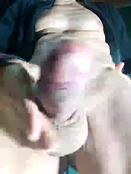 Snapshot of 49edad chatting on December 26, 1:10 pm 49edad online show from December 26, 1:10 pm