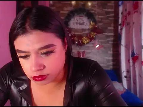 katrinawillff online show from January 5, 4:38 pm