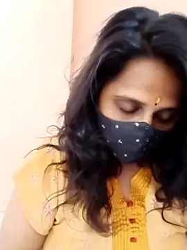 Indiantina online show from April 19, 9:52 am