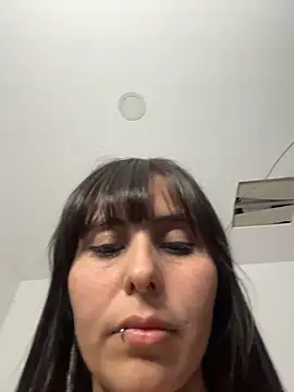 valeska69col online show from December 16, 5:12 am