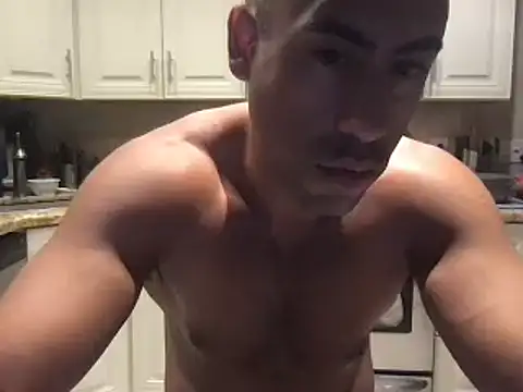 Snapshot of BigGuyMuscle chatting on February 17, 8:41 am BigGuyMuscle online show from February 17, 8:41 am