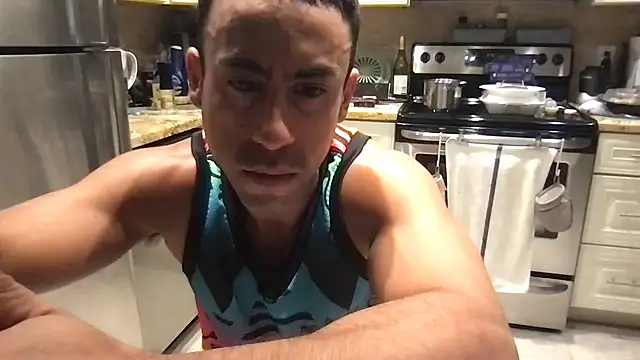 Snapshot of BigGuyMuscle chatting on March 16, 8:21 am BigGuyMuscle online show from March 16, 8:21 am
