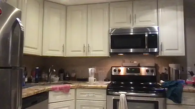 BigGuyMuscle online show from December 17, 10:10 am