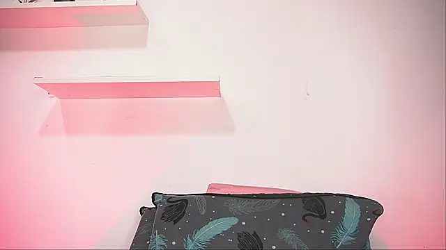 alexaa walker online show from September 18, 11:56 am