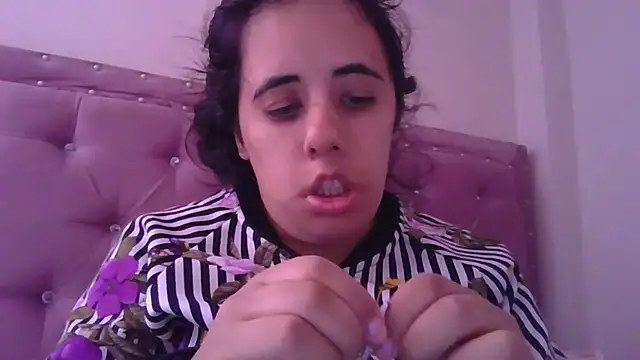 annarose19 online show from March 20, 7:46 pm