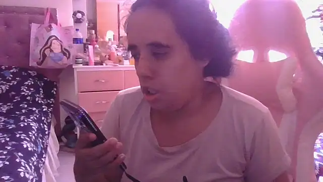 annarose19 online show from April 22, 5:58 pm