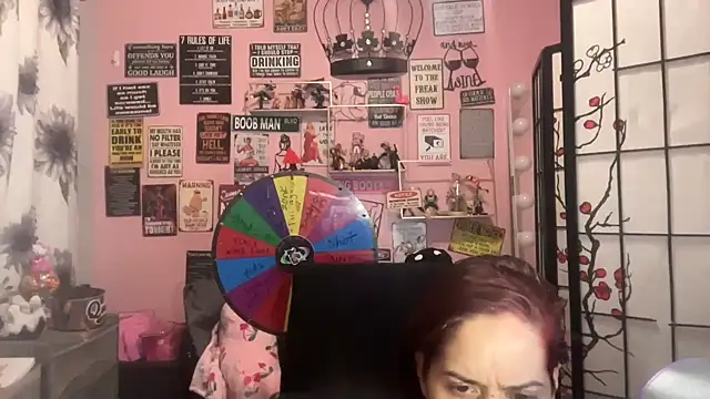 latinacubana online show from February 21, 11:01 am