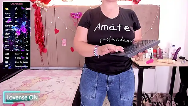 Zaly mature online show from October 17, 2:04 am