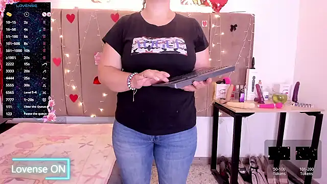 Zaly mature online show from November 30, 1:31 am