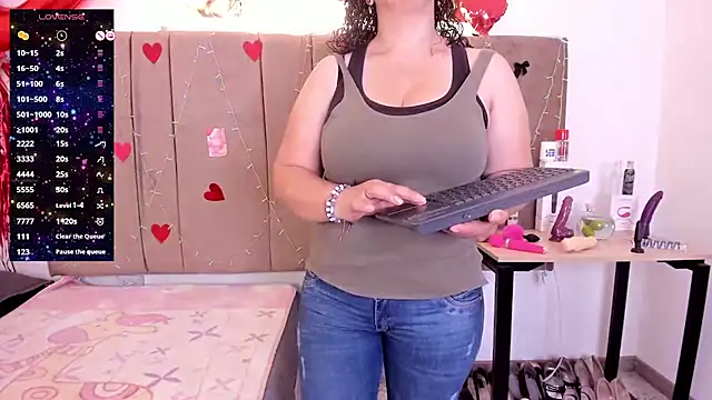 Zaly mature online show from December 23, 2:09 am