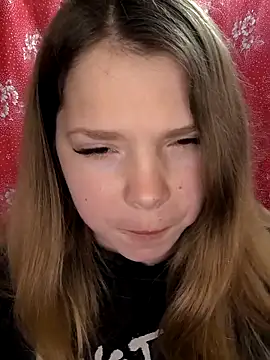 Zuli Kiska online show from March 4, 7:31 pm